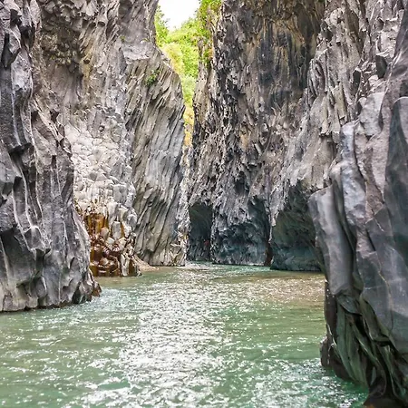 Desiderio Apartman Giardini Naxos