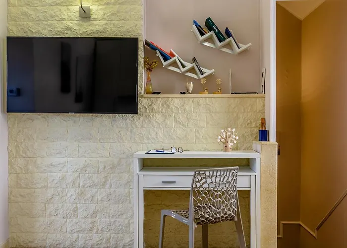 Desiderio Giardini Naxos